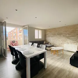 - Appartement