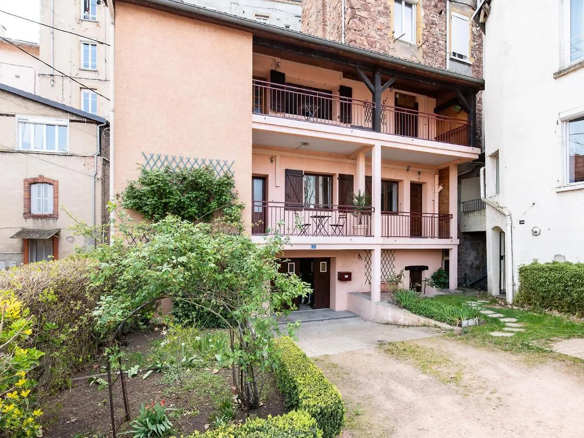 Au Confort Du Port Roannais Roanne Frankreich